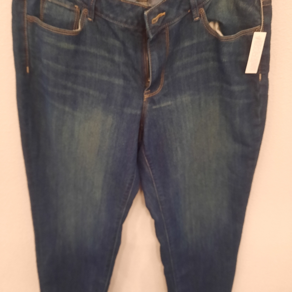 Womens Capri Jeans